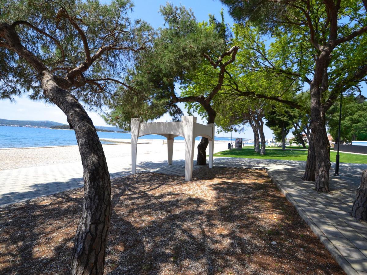 Holiday Home Frane Lisane Tinjske Dış mekan fotoğraf